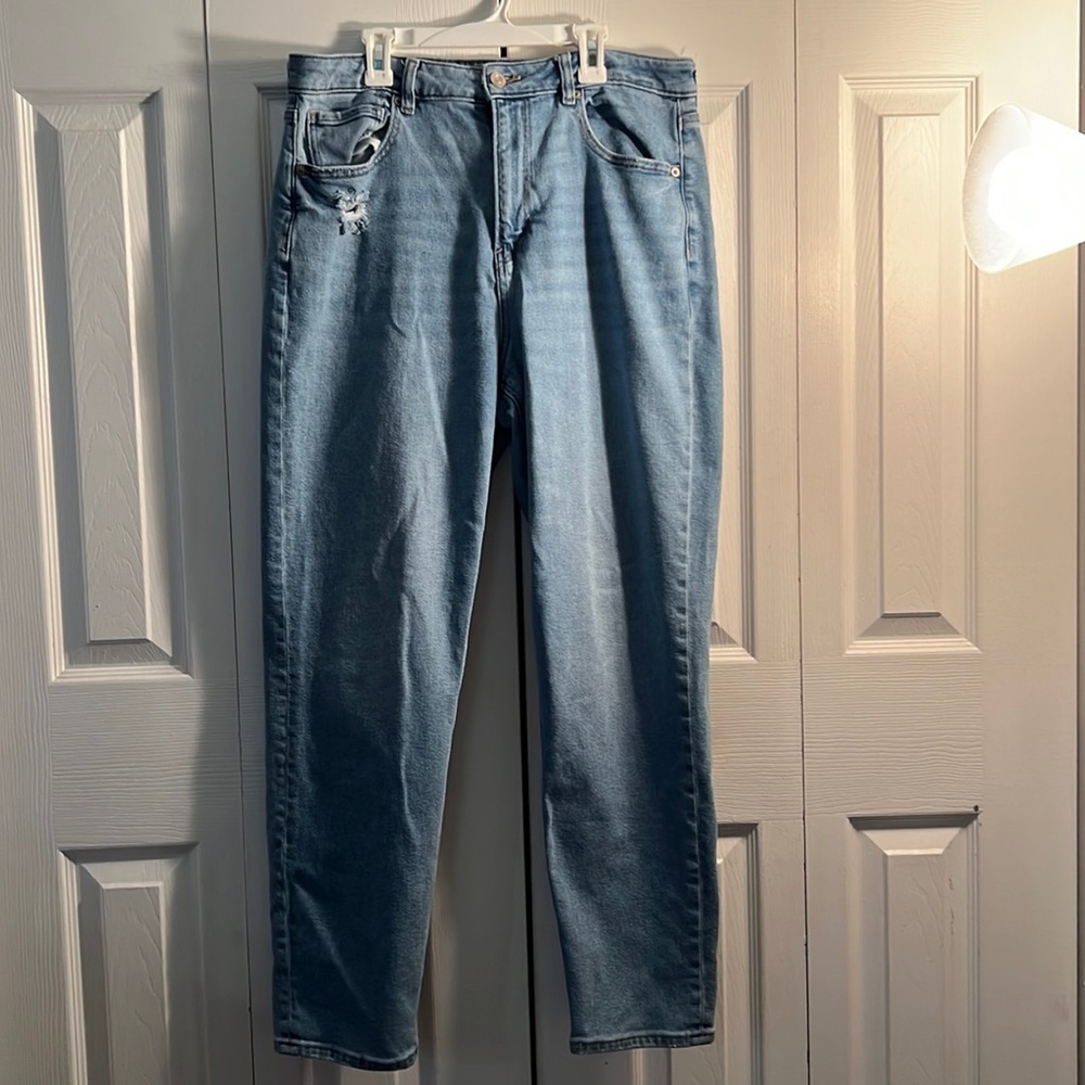 Medium American Eagle Straight leg Jeans
